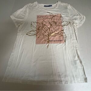Apt. 9 White and Pink Short Sleeve Graphic Tee Size Medium